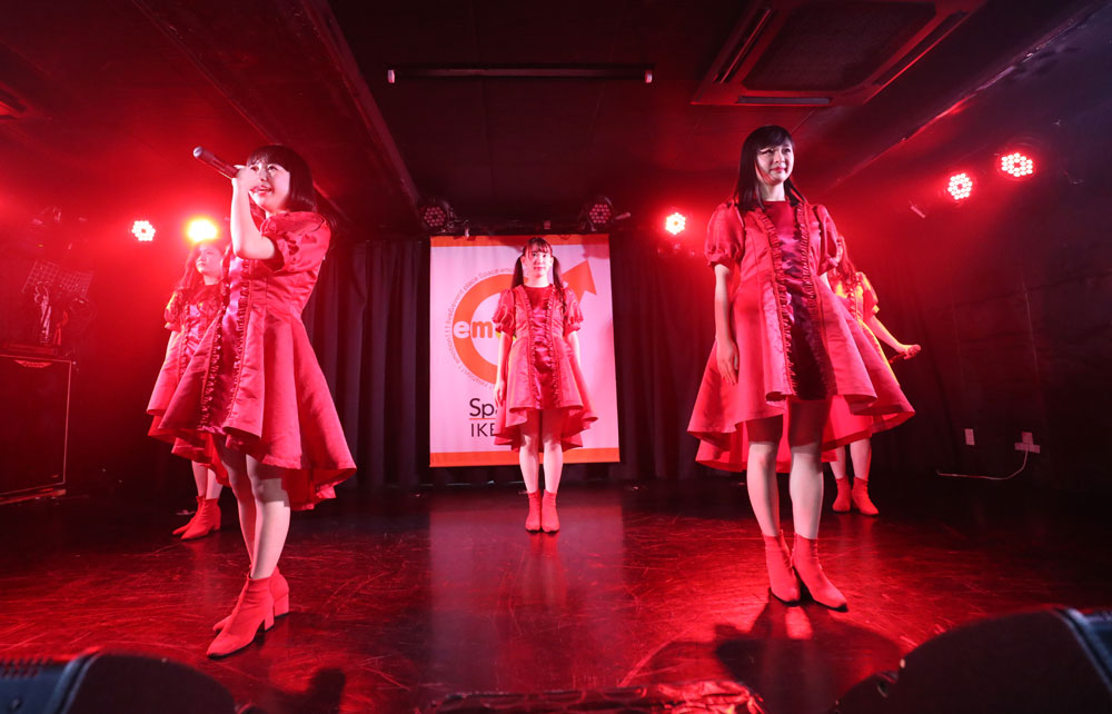 AbemaTVでも紹介された「九州女子翼」の熱いライブを早く見たい！ 2月に開催されたライブの模様を紹介